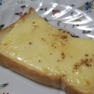 シナモン  チーズメープルパン